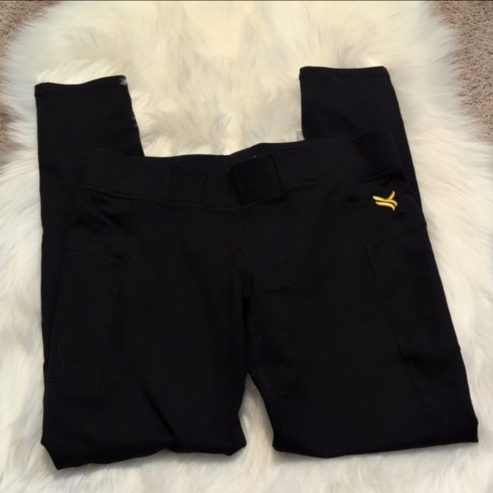 VAKANDI APPAREL | Concealed Carry Leggings BLACK